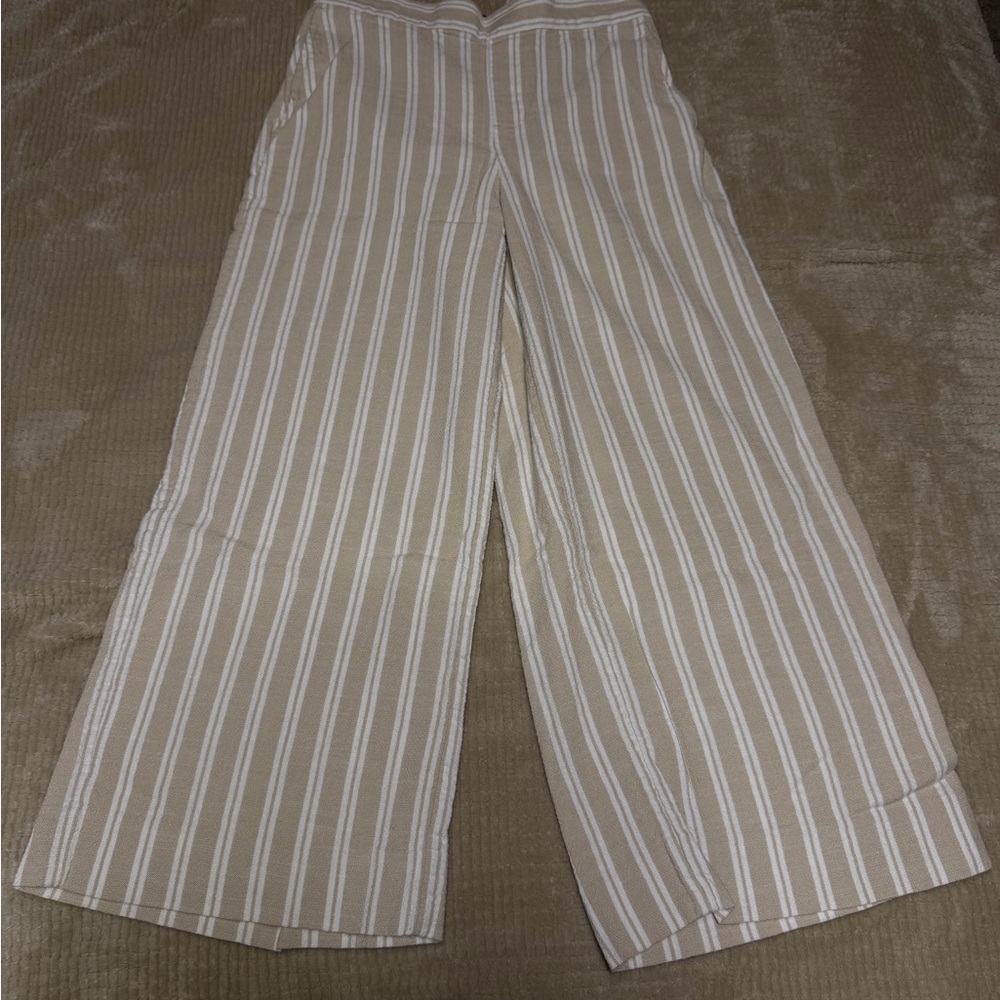 Banana Republic Beige Striped Cropped Pants